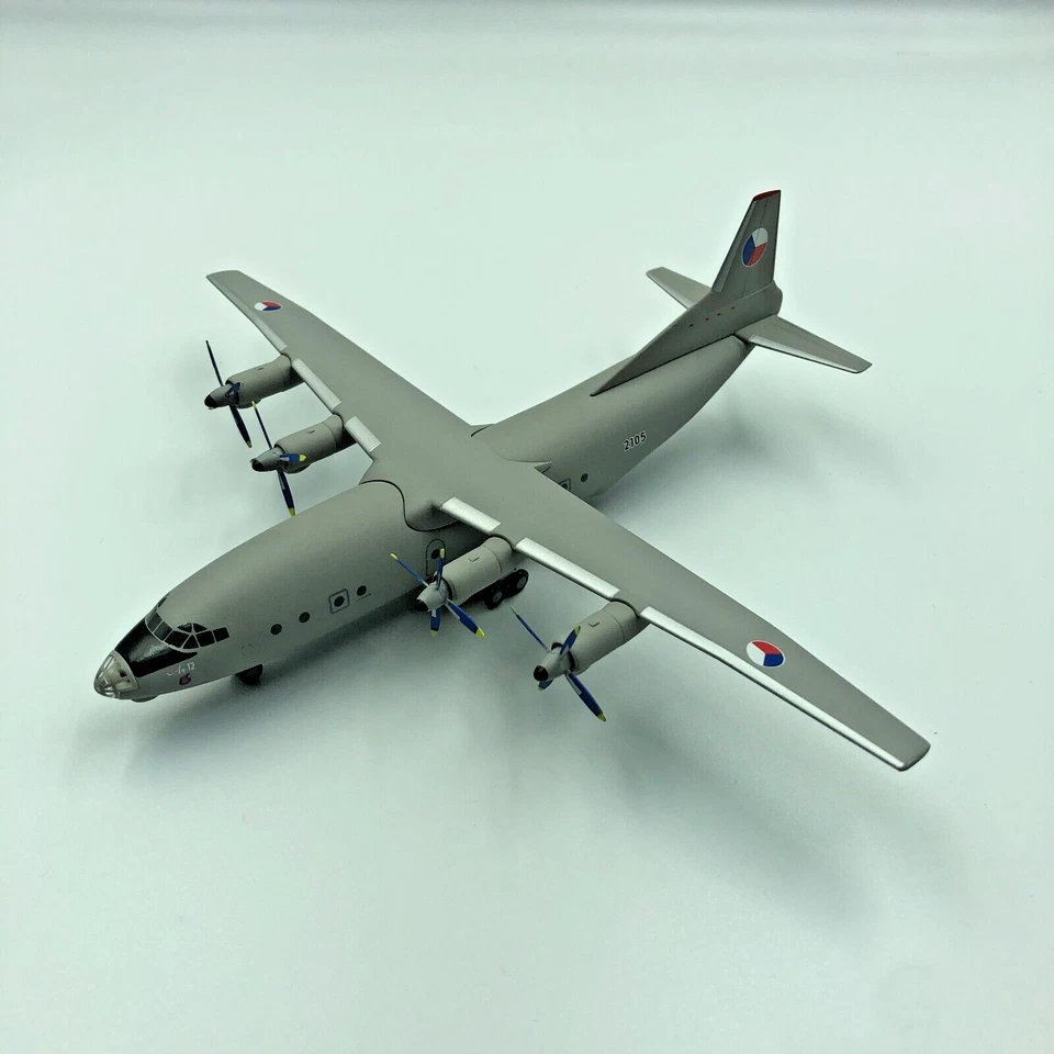 Herpa 555319 Antonov 12 An-12 Chech AirForce scale 1/200 - Image 1 of 4