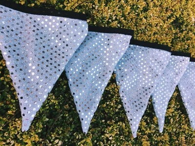 LENTEJUELAS PLATEADAS HECHAS A MANO BUNTING 10 BANDERAS FIESTA CELEBRACIONES Foto 1 de 3