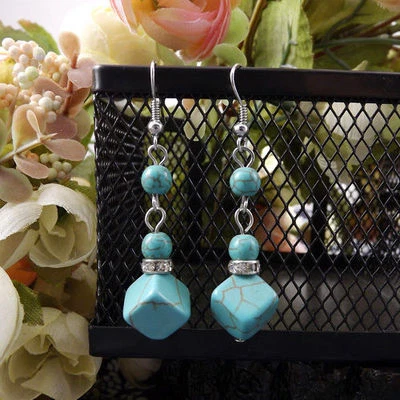 Nuevos pendientes colgantes geométricos de plata tibetana turquesa con cuentas y gancho cubo Foto 1 de 2