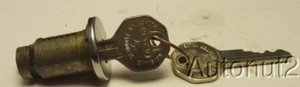 Buick Ignition Lock NOS original 1936 1937 1938 1939 with 2 keys - Picture 1 of 3