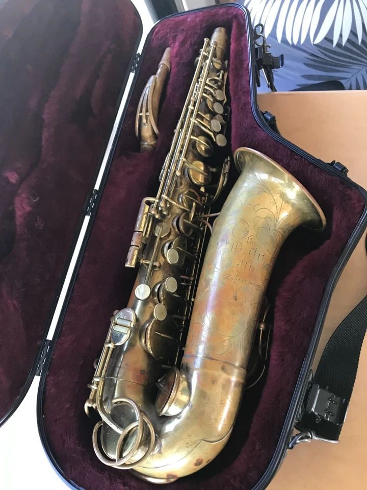 The Martin Committee 111 Alto Saxophone - Vintage 1946 - Image 1 of 4
