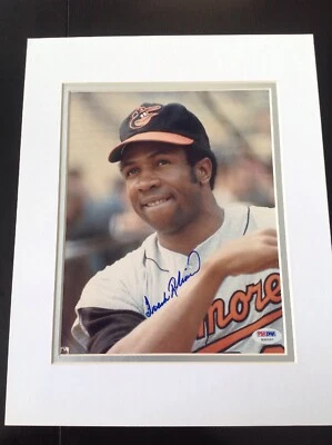 Frank Robinson Balt Orioles Double Matted Autographed 8 x 10 Photo. PSA Auth - Image 1 of 4