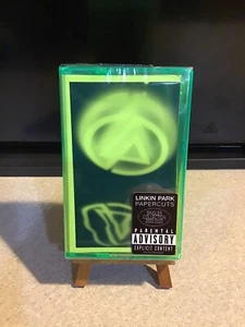 Linkin Park/Papercuts - Singles Collection (2000-2023) - Cassette Sealed - Picture 1 of 5