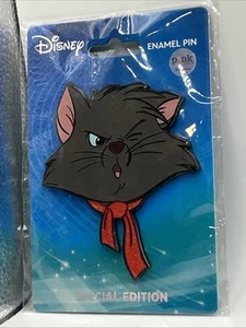 Prendedor Berlioz Retrato B Rosa a la Moda LE300 Disney Aristocats PALM - Imagen 1 de 4