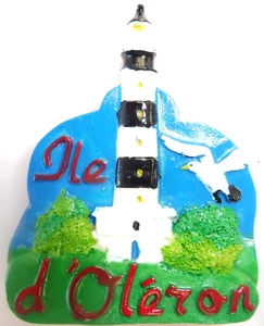 MAGNET AIMANT - RESINE LE PHARE CHASSIRON DE L'ILE D'OLERON 6 cm H NEUF - Bild 1 von 1