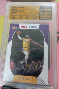 LeBRON JAMES 2020-21 Panini NBA Hoops LA Lakers NBA card (COR-9.5 Gem Mint) - Picture 1 of 5