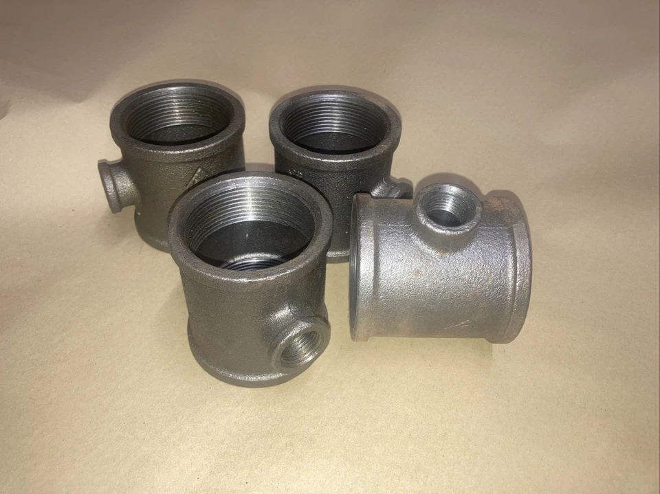 4x Malleable Iron 2” Reducing Tee Pipe Fittings 2” To 1/2” - Image 1 of 1