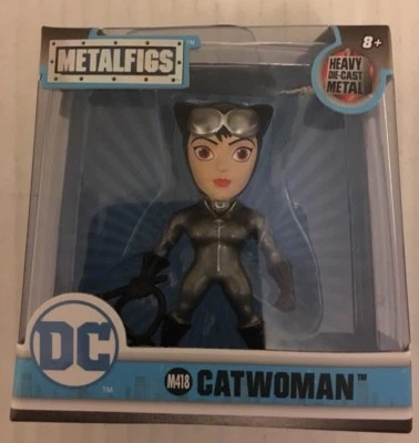 Catwoman Jada 2.5" DC Comics Metal Diecast METALIFIGS Nuevo Sellado de Fábrica M418 Foto 1 de 4
