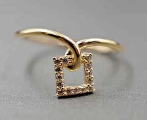 Lab Created Diamond 1Ct Round Cut Women's Engagement Ring 14K Yellow Gold Plated - Picture 1 of 4