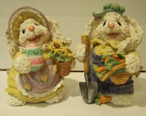 Vtg 2001 Mr. & Mrs. Farmer Bunnies Resin 9" Tall Anthropomorphic Kitschy - Picture 1 of 16