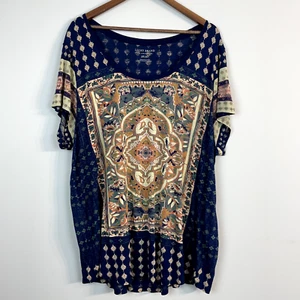 Camiseta de manga corta tejida con patrón floral azul marino 3X Lucky Brand para mujer - Imagen 1 de 8