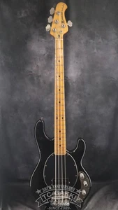 MUSIC MAN 1981 StingRay Basso Elettrico [AUTH] - Foto 1 di 10