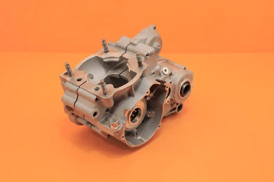 2005 05 GAS GAS EC250 Engine Crankcase Set Carter Block Half Cases Bottom End - Image 1 of 4
