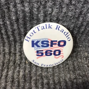 Vintage KSFO 560 Hot Talk Radio San Francisco Pin back Button Pin - Picture 1 of 3