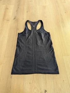 Lululemon Swiftly Tech Damen-Tanktop Größe 6 schwarz gebraucht, in einwandfreiem Zustand - Bild 1 von 6