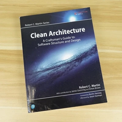 Clean Architecture: A Craftsman's Guide to Software Structure and Design PB - Image 1 of 4