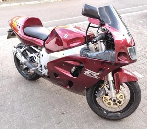 2000 Suzuki GSXR750 Srad - Picture 1 of 8