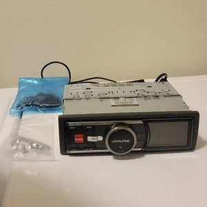 ALPINE IDA-X300 Digital Media Receiver USB for Media MP3 Radio - Picture 1 of 18