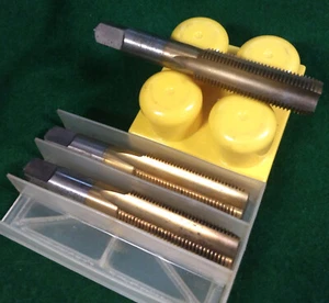 3 Stück Jarvis Schneidwerkzeuge 3897-4172 5/8-18 H5 4FL Steckgewindebohrer "NOS" - Bild 1 von 4