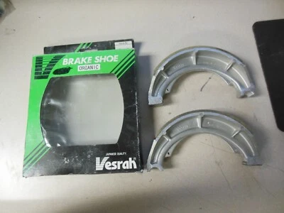 NOS Vesrah Organic Brake Shoes Fits: Suzuki 82-83 GS750T VB-306 Foto 1 de 4