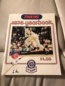 1975 Detroit Tigers Baseball Yearbook - Picture 1 of 2