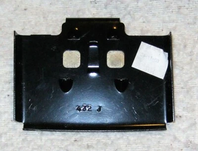 Minivans Chrysler Plymouth 1996-2006 refuerzo puerta golpeador MOPAR 4716332 Foto 1 de 4