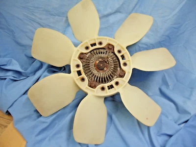 1996-02 Toyota Tacoma 3400 V6 Fan Assembly - Image 1 of 4