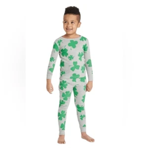Target St. Patrick’s Day 4 Boy’s Pajama Set PJs Gray Green Shamrocks Long Sleeve - Picture 1 of 3
