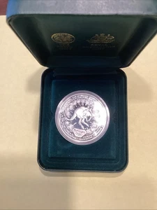 2000 Australian $5 Sydney Olympics Kangaroo 1 Oz Silver Proof Coin, BU - Picture 1 of 3
