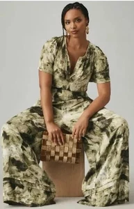 ANTHROPOLOGIE The Somerset Jumpsuit Satin Olive Green Abstract Womens Size Large - Picture 1 of 13