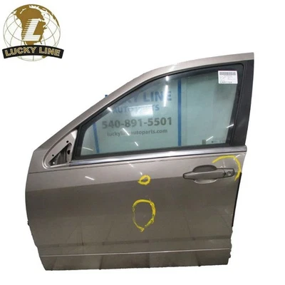 04 05 06 07 08 09 Puerta delantera izquierda Cadillac SRX Foto 1 de 4