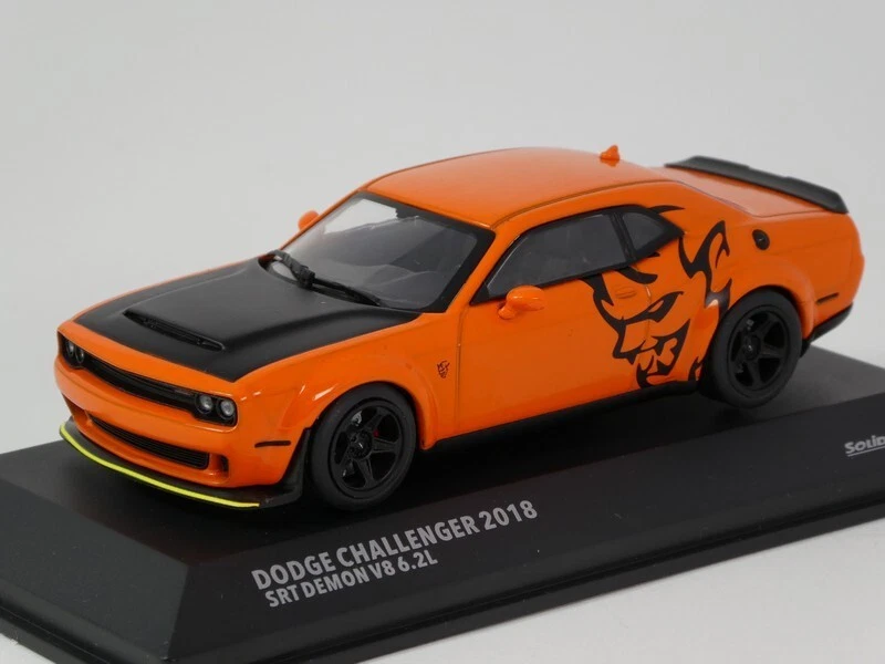 DODGE CHALLENGER SRT DEMON V8 6.2L COUPE 2018 ORANGE/BLACK 1 43 Solido Auto Stra