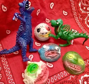 Vintage MoNSTeR Toy LOT 60s 70s Hong Kong JiggLeR Mad BaLL Estate Vinyl Plastic - Picture 1 of 3
