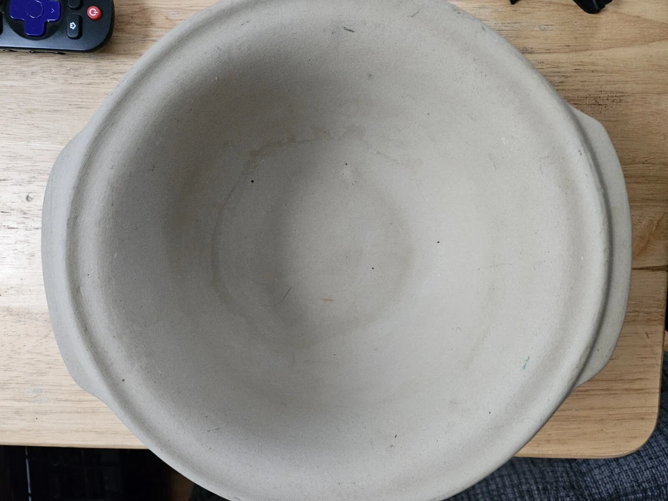 Pampered Chef Family Heritage Collection Stoneware Baking Bowl K - Image 1 of 4