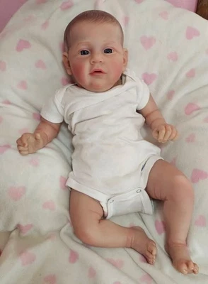  Reborn Boy Li Priscilla Lopes Vinilo Prematuro Caucásico Calvo Ojos Azules Peso Foto 1 de 4