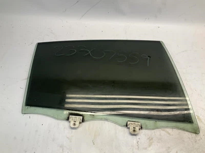 03-06 Infiniti G35 Pasajero Trasero Puerta Derecha Ventana Cristal T Foto 1 de 4