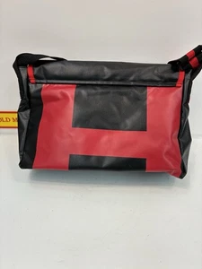 Hugo Boss Parfums Messenger Bag Black Red Trim PVC Shoulder Promo Limited - Picture 1 of 5