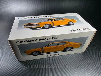1/18 Chrysler Valiant Charger R/T E49 1972 sunfire yellow - AutoArt 71504 NEW - Imagen 1 de 4