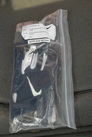 Nike Vapor Jet Football Gloves New Promo Los Angeles Rams NFL 2XL $55 price tag Cover