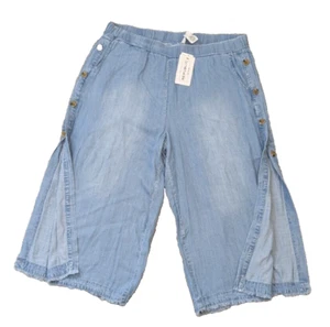 FOR THE REPUBLIC Blue Denim Look Wide Leg Capris; Accent Buttons; Size XL - Picture 1 of 7
