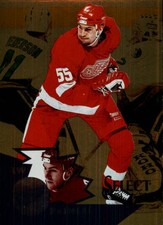 1994-95 (RED WINGS) Select Gold #15 Keith Primeau