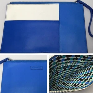 Vera Bradley Wristlet Pouch Composition in Colorblock Blue and Off White - Bild 1 von 9