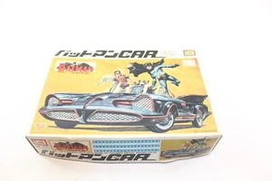 Batman with Robin 1:32 Model by IMAI Japanese Kit # B-1397-600 - Picture 1 of 14