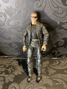 NECA Loose Figure Terminator 2 Judgment Day T-800 Battle Across Time - Picture 1 of 3