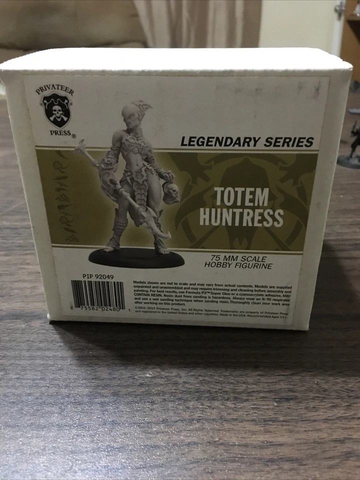 Totem Huntress (abril 2018) edición limitada serie legendaria prensa privada fuera de existencia Foto 1 de 4