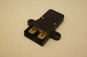 1994 1995 1996 Jaguar XJS,XJ,XJ6,XJ 6 Convertible Door Lock Cut Out Relay OEM - Picture 1 of 4