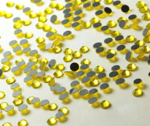 Hotfix Basic CITRINE SS16 Stückzahl wählbar Aufbügeln Gelb Glitzer AAA Qualität - Picture 1 of 18