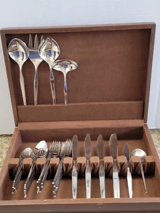 Towle Stainless Flatware USA 47 PC Set with case - Picture 1 of 14