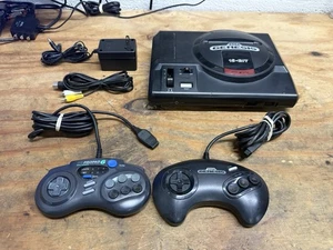 2-CONTROLLERS Original SEGA GENESIS Console MK-1601 Video Game System 1st Model - Picture 1 of 8