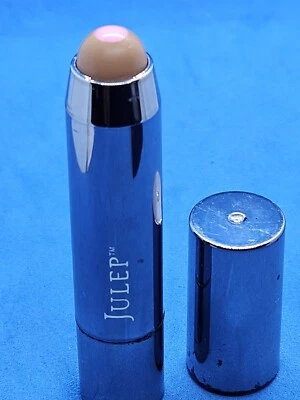 Crema Julep It's Balm Lip Crayon Almond Nude 0,07 oz Foto 1 de 4